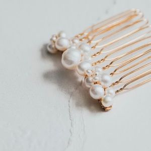 Small Pearl Hair Comb - Gold/Ivory